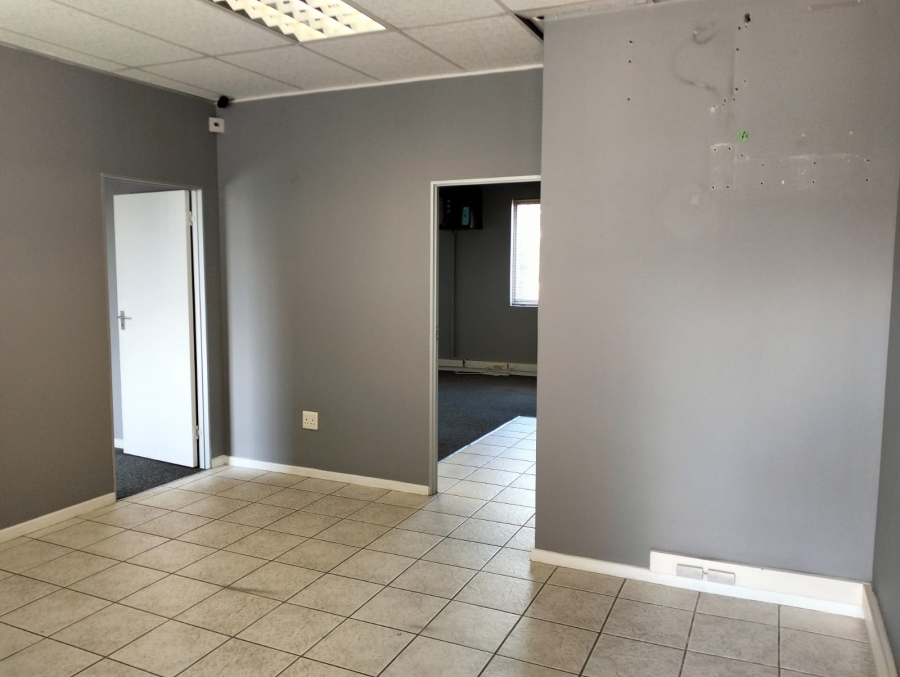 To Let commercial Property for Rent in Durbanville Western Cape